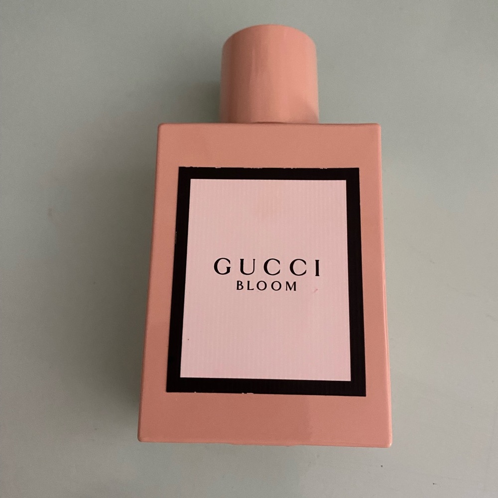 Gucci Bloom Eau De Parfum EUC